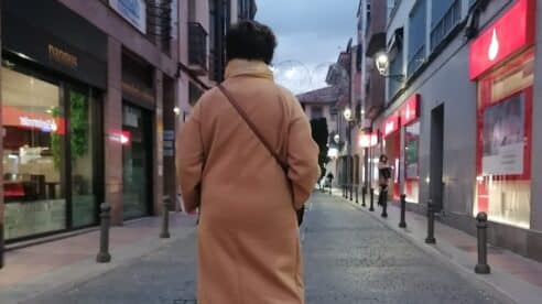 Defenda: ‘Es totalmente inaceptable que algunos Colegios de la Abogacía no amparen a un colegiado hasta que denuncia el caso en los medios’