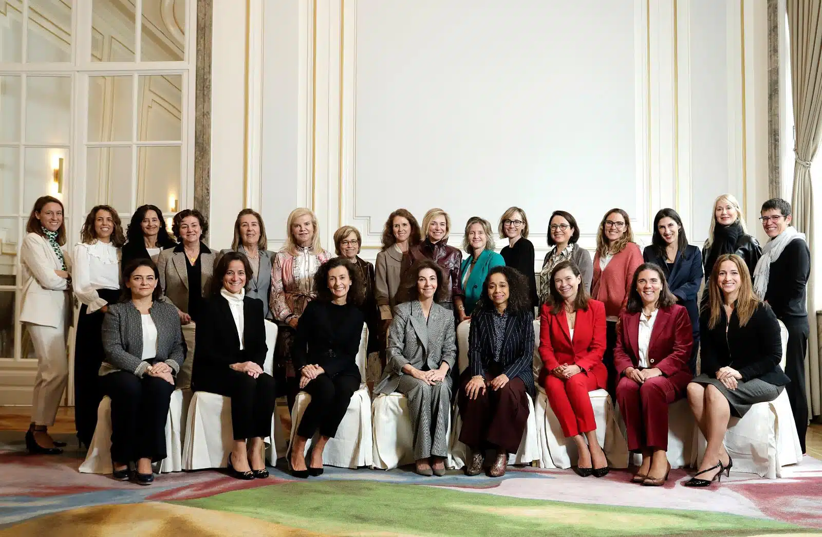 La igualdad, eje del encuentro de la presidenta electa de la IBA junto con 25 juristas españolas con la embajadora estadounidense