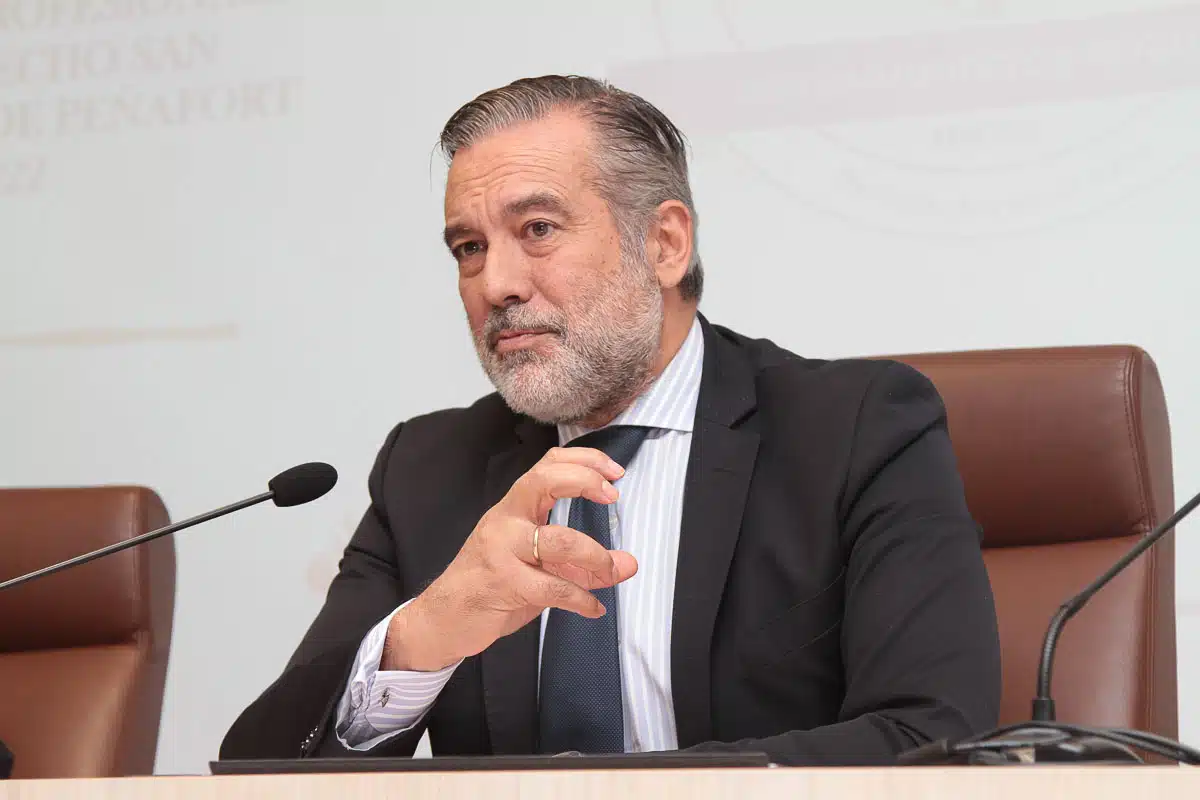 Enrique López: «El Código Penal se ha convertido en un objeto de mercadeo para mantener el apoyo de ERC y Bildu»