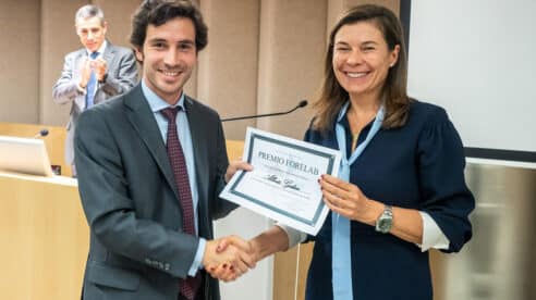 Pilar Menor, reelegida por unanimidad como presidenta de Forelab