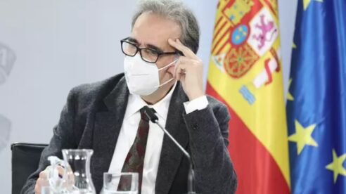 Más de un millar de profesores piden a los parlamentarios que la Ley de Universidades proteja la neutralidad política de los claustros