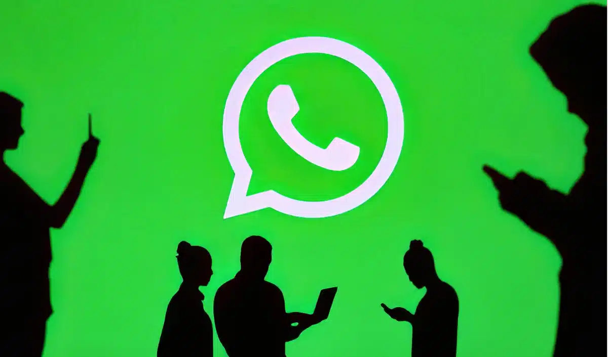 Protección de Datos avala que una empresa introduzca en grupos de WhatsApp a trabajadores con fines laborales