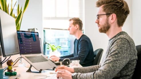 ¿Son los problemas oftalmológicos una enfermedad laboral?