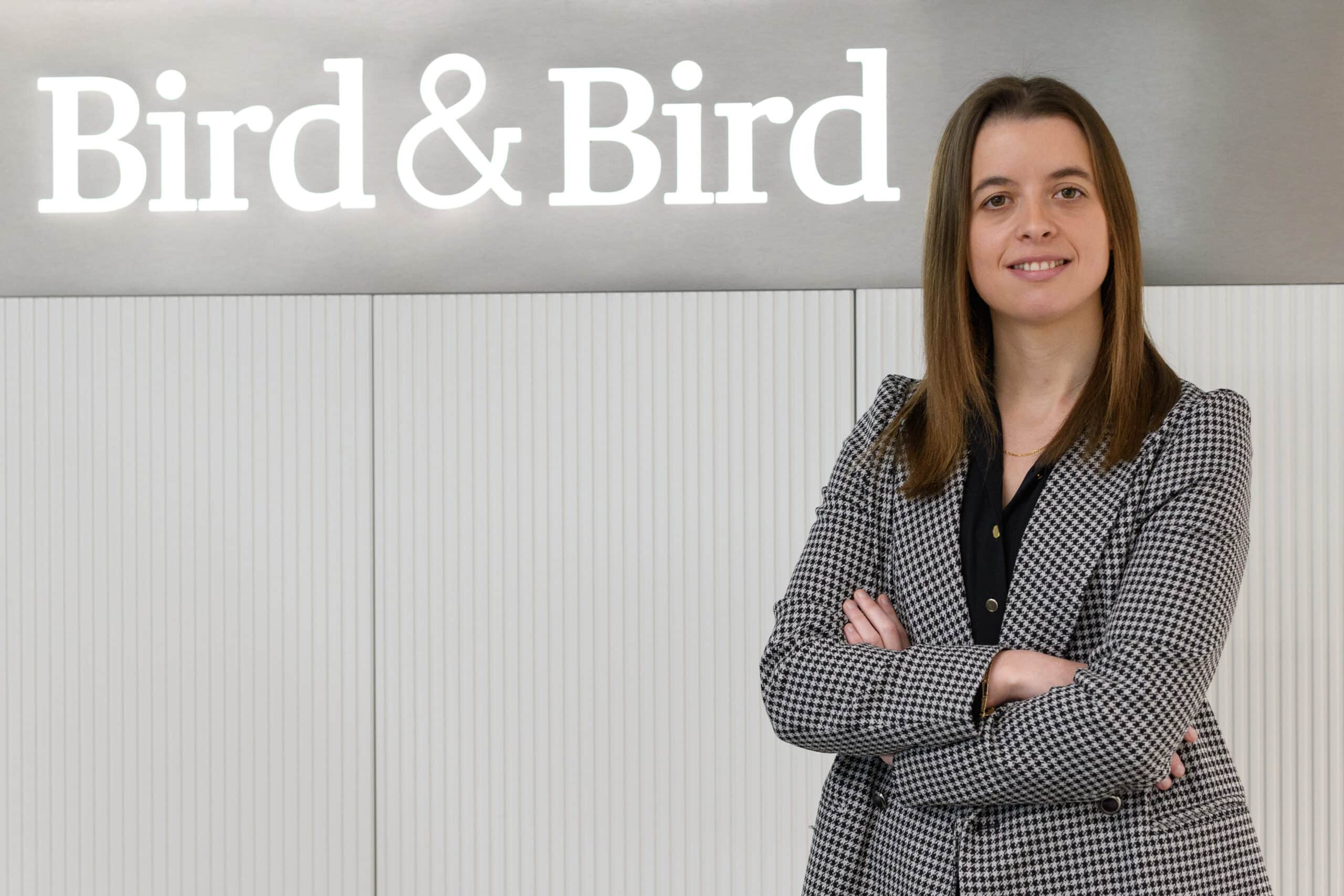 «La contratación llega por la relación con el cliente», según la nueva responsable de desarrollo de negocios de Bird & Bird