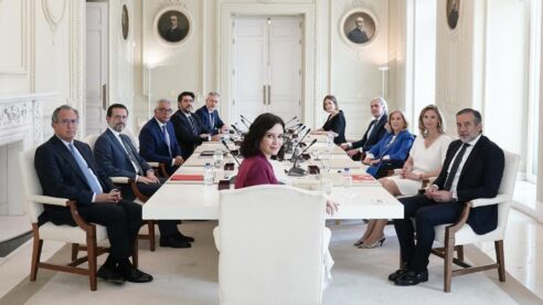 Ayuso recurre ante el Constitucional el impuesto a grandes fortunas por «invasión de competencias»