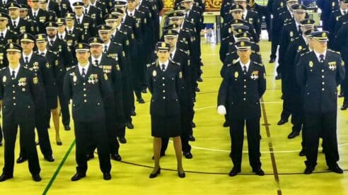 La transparencia, clave: los aspirantes a subinspector de policía deben conocer los criterios de evaluación y corrección
