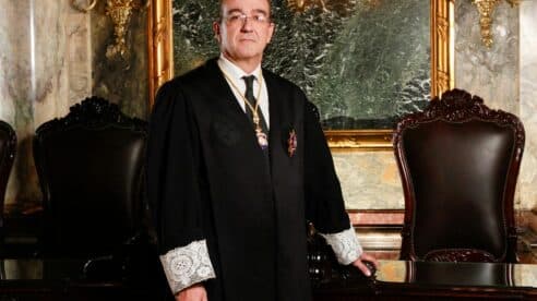 Hoy se jubila voluntariamente Francisco Javier Arroyo Fiestas, con 67 años, magistrado de la Sala de lo Civil del TS
