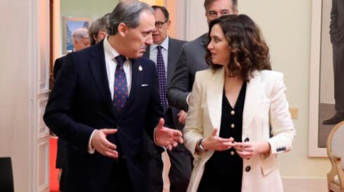 El decano del ICAM se reúne con Ayuso para impulsar la conciliación en la abogacía