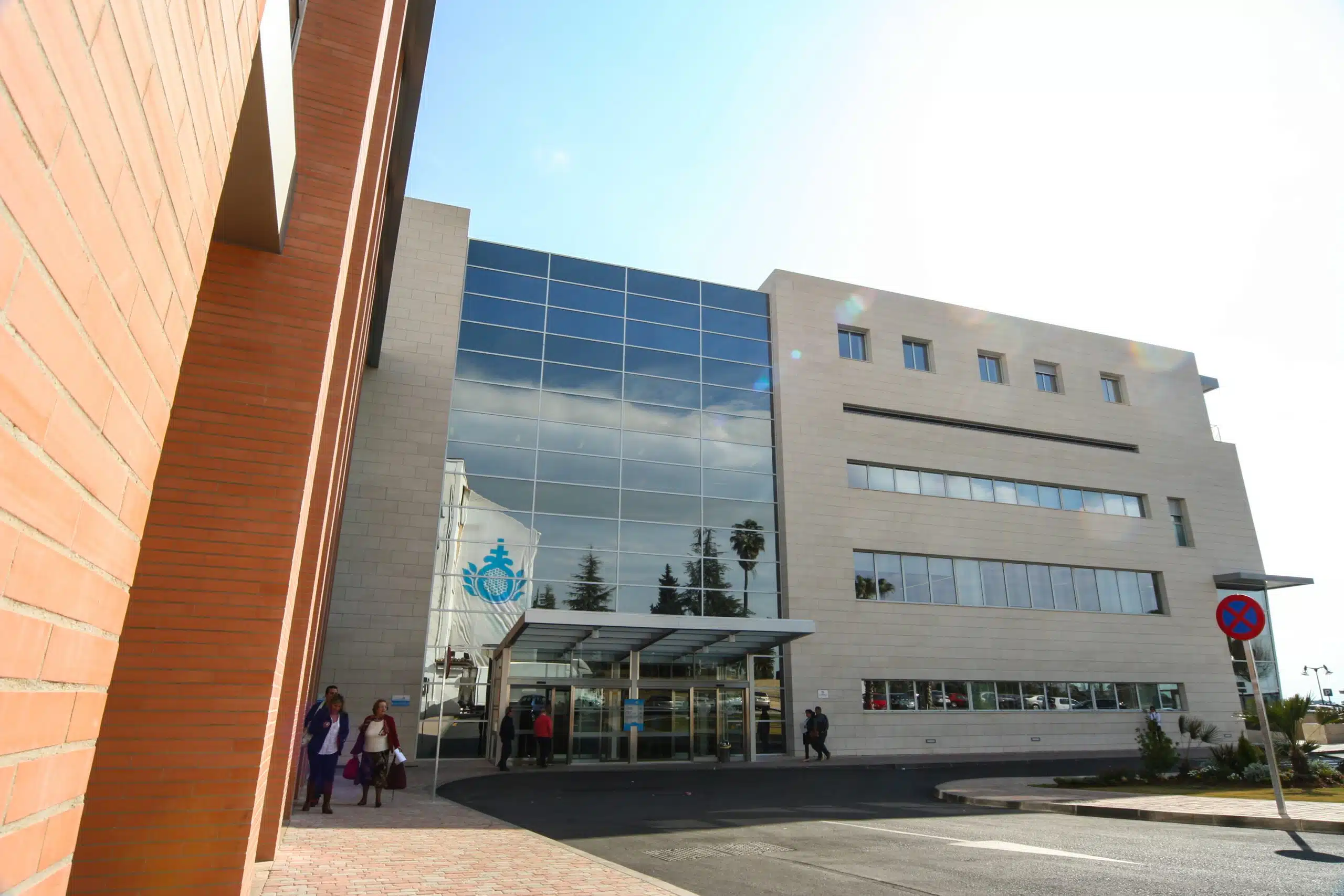 Condenan a Sanitas a pagar casi 35.000 euros por las quemaduras que sufrió una paciente durante una cesárea