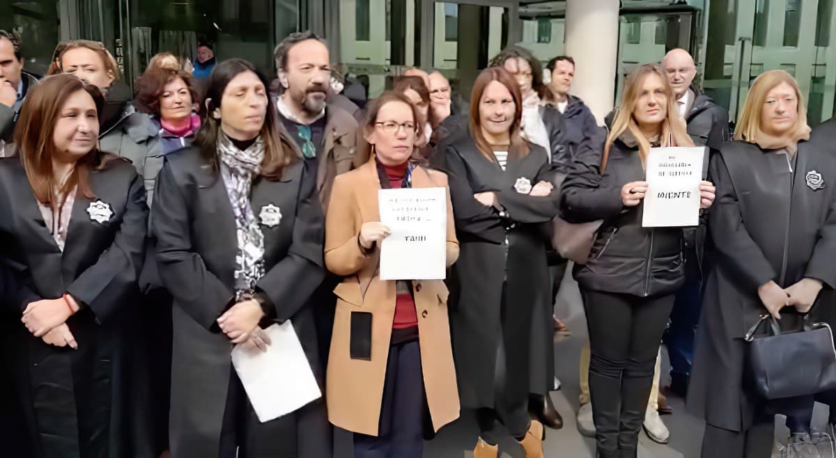 Vigésimo octavo día de huelga: Los LAJ afirman un seguimiento del 78 %; el Ministerio de un 23,89 %