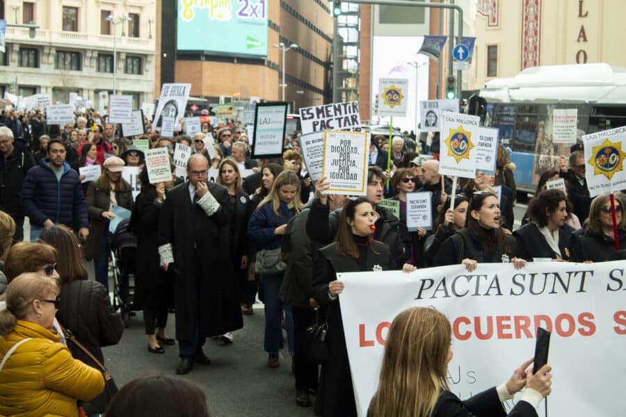 manifestación huelga laj