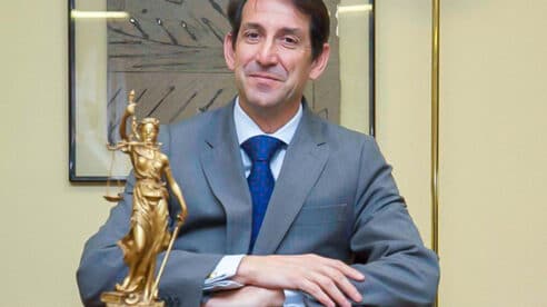 Joaquín Delgado, magistrado: «La IA generativa puede ser un asistente magnífico, pero tenemos que ser conscientes de sus riesgos»
