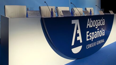14 candidatos se presentan a las dos plazas vacantes de consejero electivo del CGAE