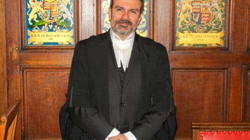 El «barrister» Josep Gálvez autorizado a contactar con clientes sin necesidad de la intermediación de un «solicitor»