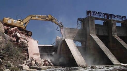 Sequía y demolición de presas