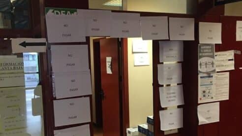 La Comunidad de Madrid ordena la retirada de las «barreras Covid» que impidan el acceso a las secretarías de los juzgados
