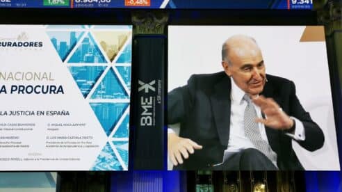 Miquel Roca Junyent, «padre» de la Constitución: «Nadie cree hoy en las instituciones»