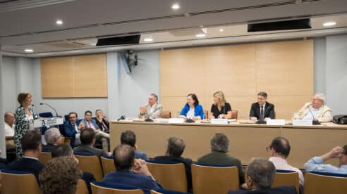 PSOE y PP se comprometen a retomar el proyecto de Ley de Defensa y a sacarlo en la próxima Legislatura