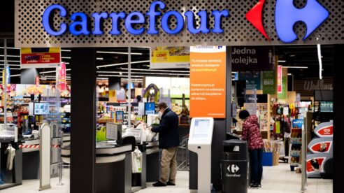 Carrefour gana la batalla judicial contra un empleado que, estando de baja, se presentó a unas oposiciones de policía local