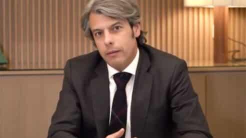 Fallece Ignacio Redondo, director de la asesoría jurídica de CaixaBank, en un accidente de moto: tenía 47 años