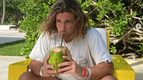 El hijo del actor Rodolfo Sancho confesó el asesinato de un amigo colombiano, según la Policía Tailandesa