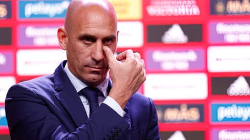 Luis Rubiales, detenido tras aterrizar en España 