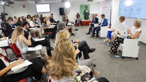 Conectad@s por Derecho cumple con éxito su segunda edición con la participación de 35 jóvenes abogados