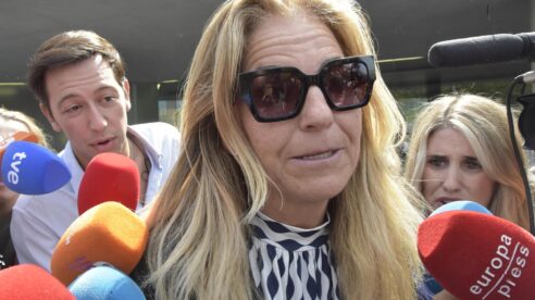 Arantxa Sánchez Vicario echa la culpa a su exmarido, llora y pide agua en el juicio
