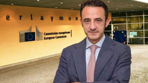 Esaú Alarcón denuncia ante Bruselas la imposibilidad de recurrir en segunda instancia las sentencias por sanciones administrativas de naturaleza penal