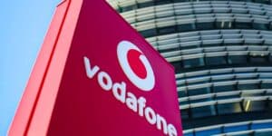 Vodafone, multada con 200.000 euros por no evitar la suplantación de identidad de un cliente