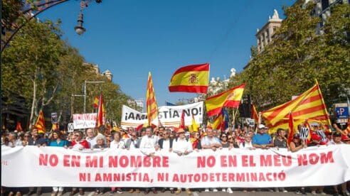Societat Civil Catalana cifra en 300.000 los manifestantes en Barcelona contra la amnistía para los separatistas