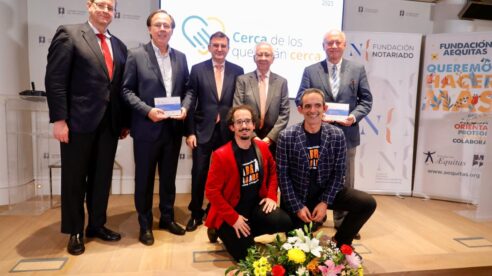 Las Fundaciones Abracadabra de Magos Solidarios y TU I NOS, ganadoras de la II Edición de los premios Cerca de los que están cerca 