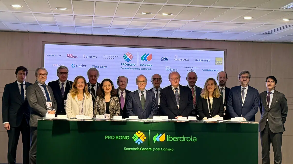 Iberdrola y 14 grandes despachos unen fuerzas para lanzar el proyecto pro bono “Construyendo Juntos”