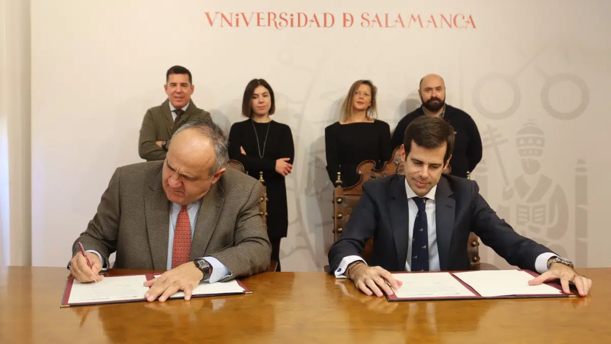 Administrativando Abogados y la Universidad de Salamanca firman un convenio para la colaboración académica y científica