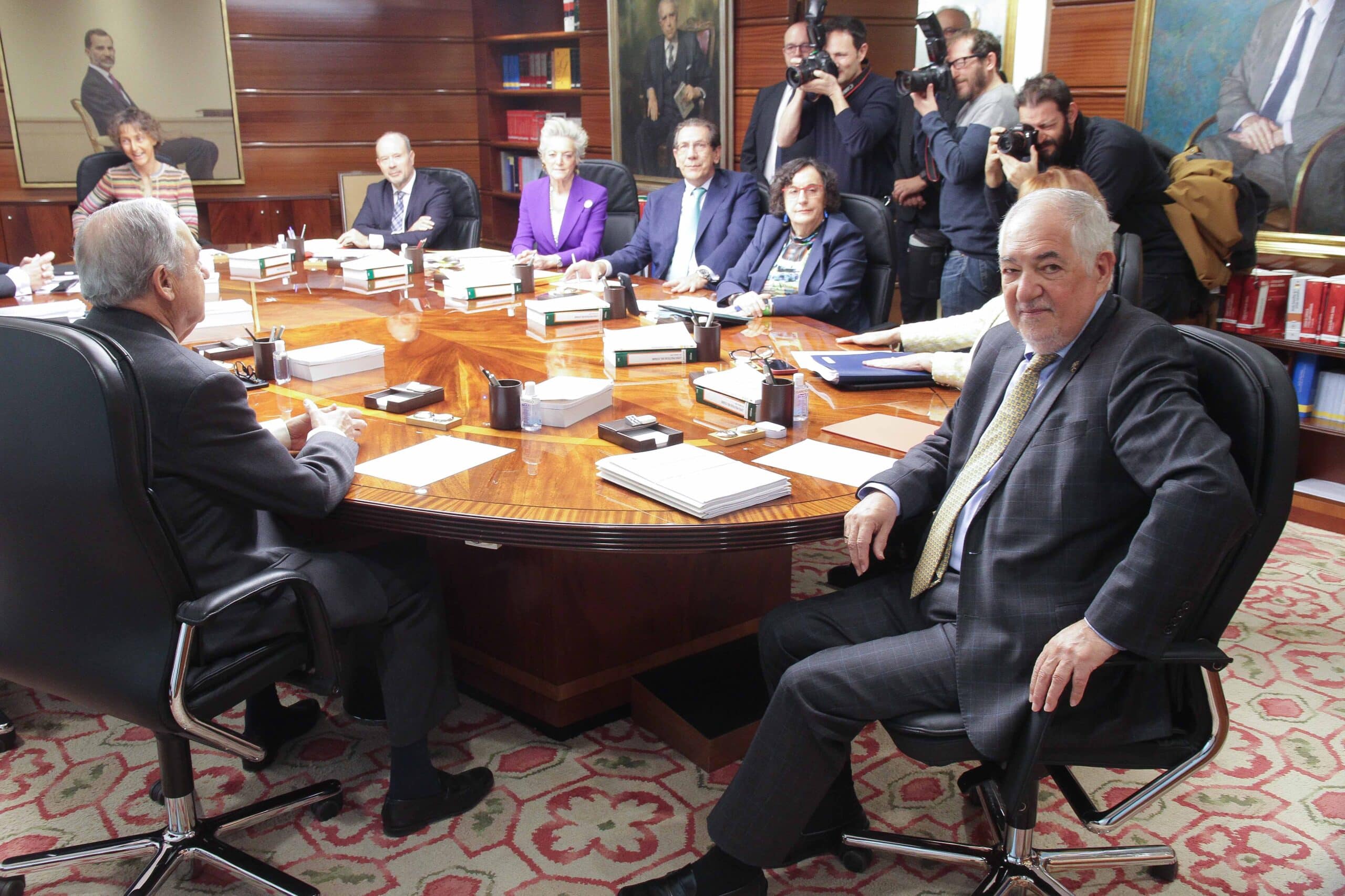 Tres magistrados del Constitucional piden suspender la tramitación de la amnistía hasta que se pronuncie el TJUE
