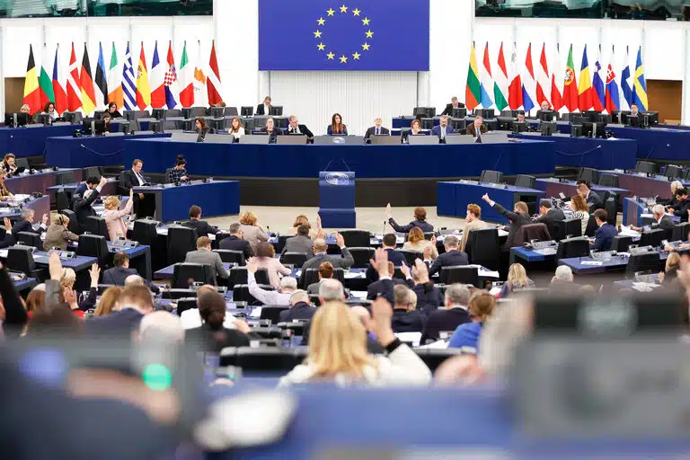 El Parlamento Europeo urge al Consejo a incluir los delitos de odio en la lista de eurodelitos graves transnacionales 