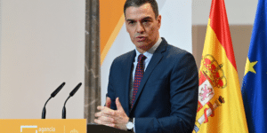 Pedro Sánchez, sobre la protección de los menores en internet: “Es una prioridad absoluta, un riesgo real, grave y creciente”