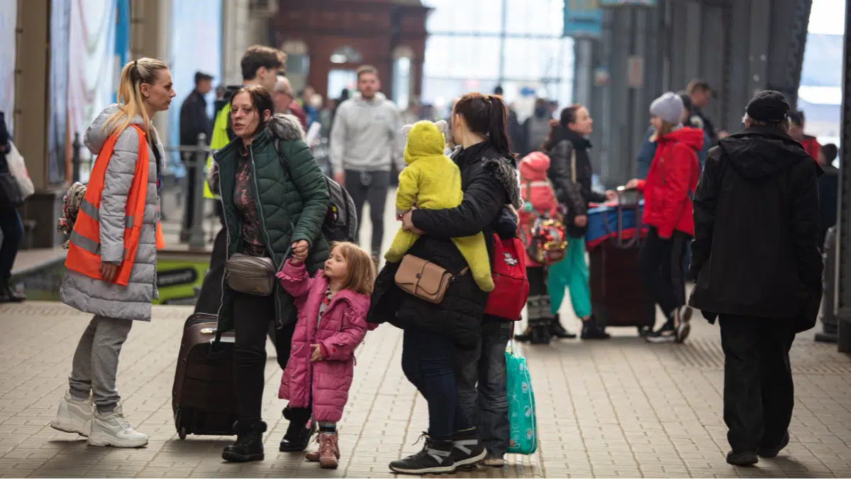 TJUE: Un menor extranjero refugiado tiene derecho a la reagrupación familiar aunque haya cumplido la mayoría de edad