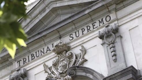 El TS incluye los delitos de desórdenes y atentados en la Ley de Amnistía, pero promueve su inconstitucionalidad