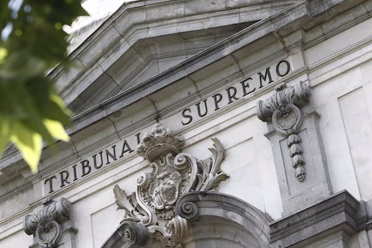 El TS incluye los delitos de desórdenes y atentados en la Ley de Amnistía, pero promueve su inconstitucionalidad