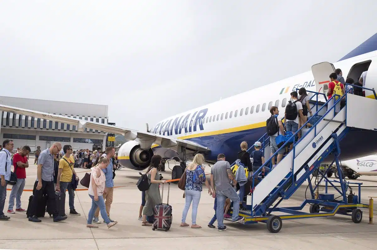 Ryanair, easyJet, Vueling y Volotea multadas con 150 millones de euros por «practicas abusivas»
