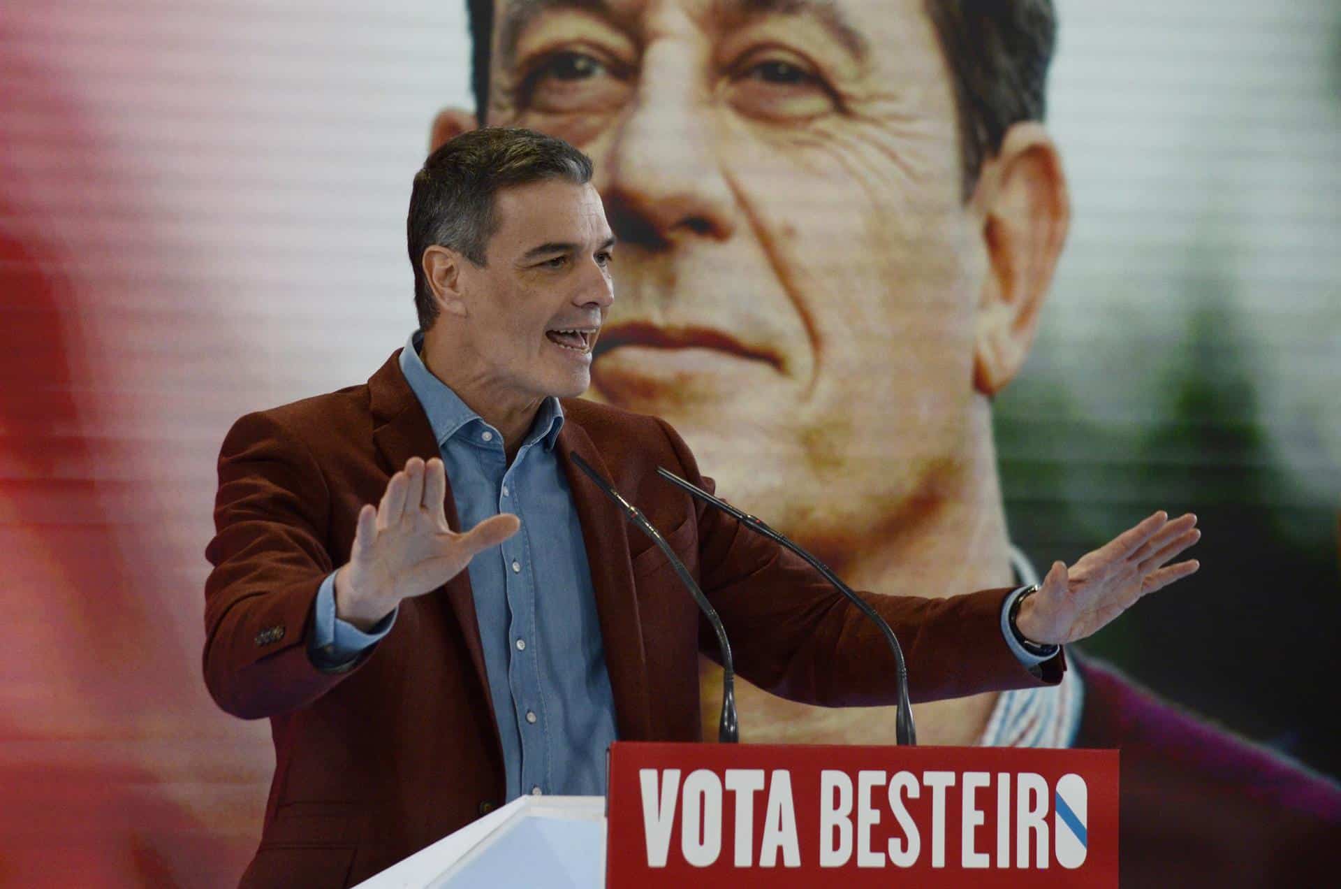 El presidente del Gobierno anuncia que habrá un incremento del 5 % del SMI y el secretario de Estado de Justicia que se ajustará el IPREM