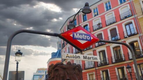 Un agente de la Policía Nacional denuncia un intento de homicidio contra su persona en plena línea 1 del Metro de Madrid
