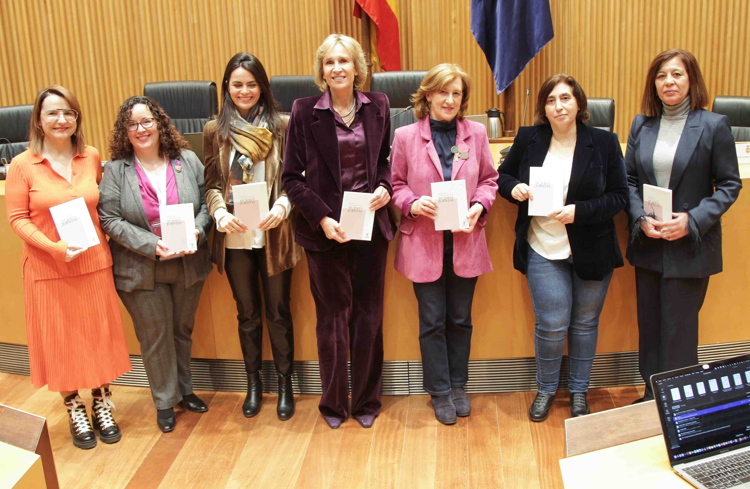 El ICAM presenta en sociedad la primera Agenda de Mujeres Juristas dispuestas a colaborar con los medios de comunicación