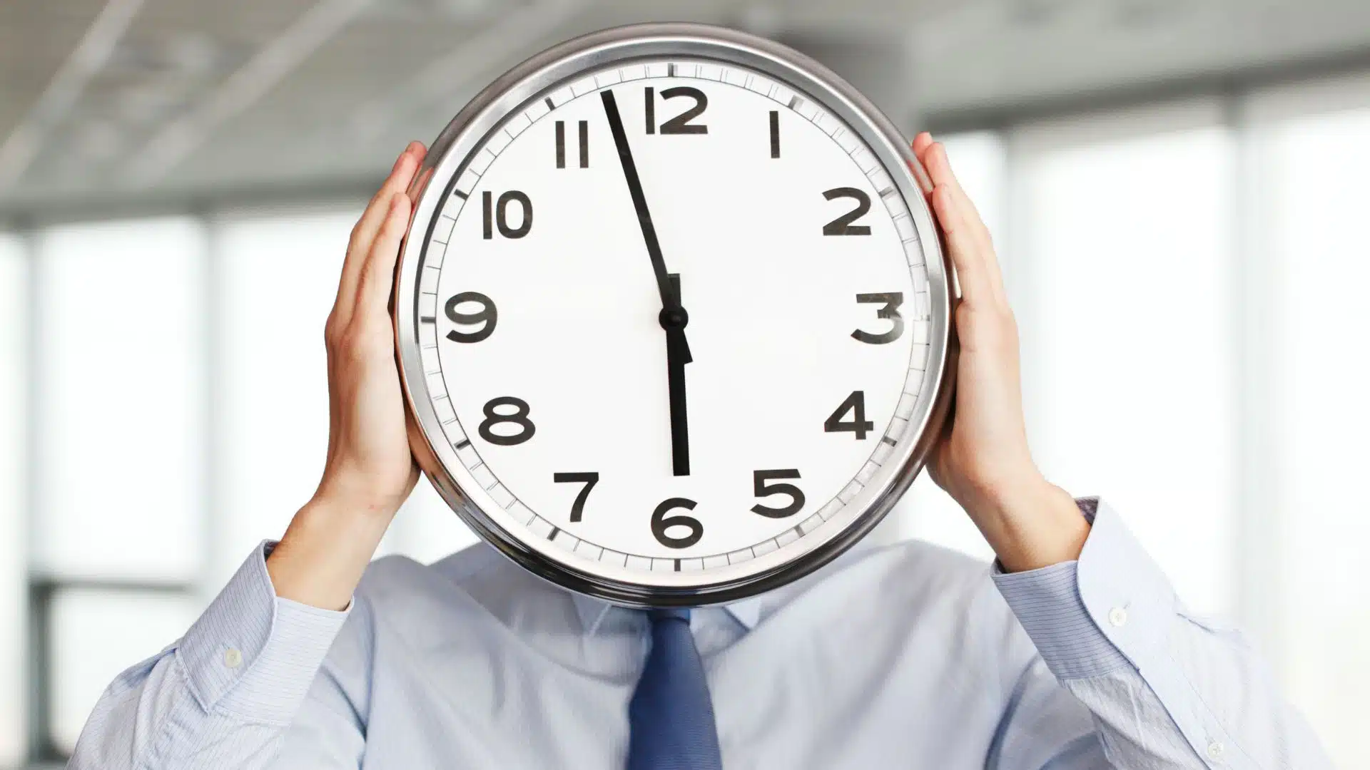 Empresas incumplen la ley con empleados contratados a tiempo parcial y que trabajan 40 horas