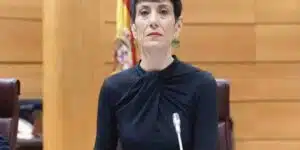 La ministra de Inclusión, Seguridad Social y Migraciones, Elma Saiz, durante la comisión de su departamento en el Senado, a 7 de marzo de 2024, en Madrid (España).