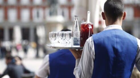 El fraude laboral en la hostelería no depende de la hora del cierre