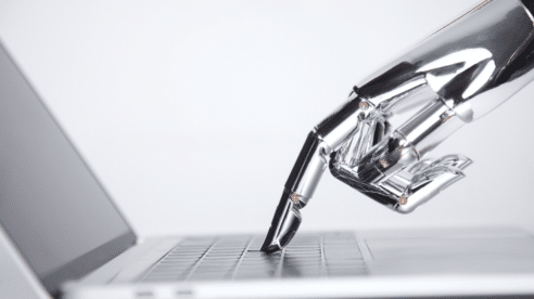 El Día del Libro no tiene rival en la Inteligencia Artificial: «solo se considera autor a un ser humano»