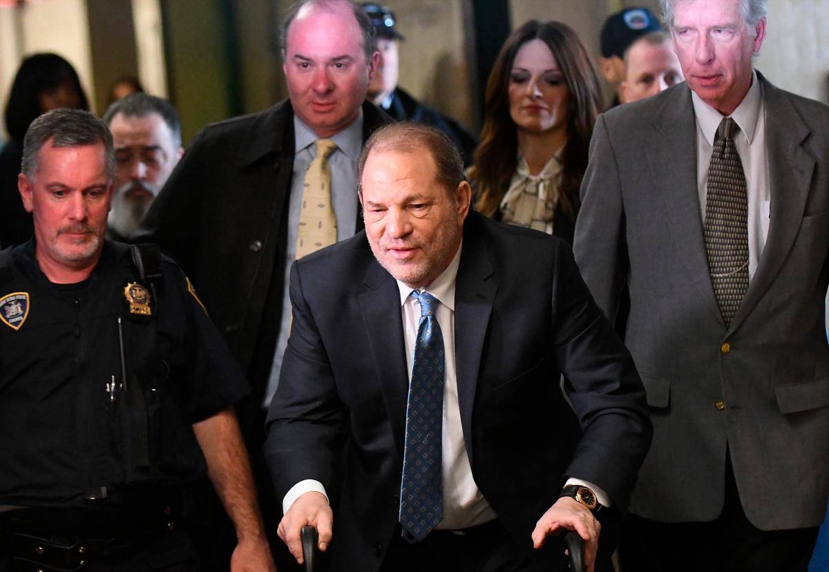 El tribunal de apelaciones de Nueva York anula la condena de violación contra el productor de cine Harvey Weinstein