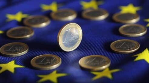 Las nuevas reglas fiscales de la UE entrarán en vigor este martes tras la adopción final de los 27